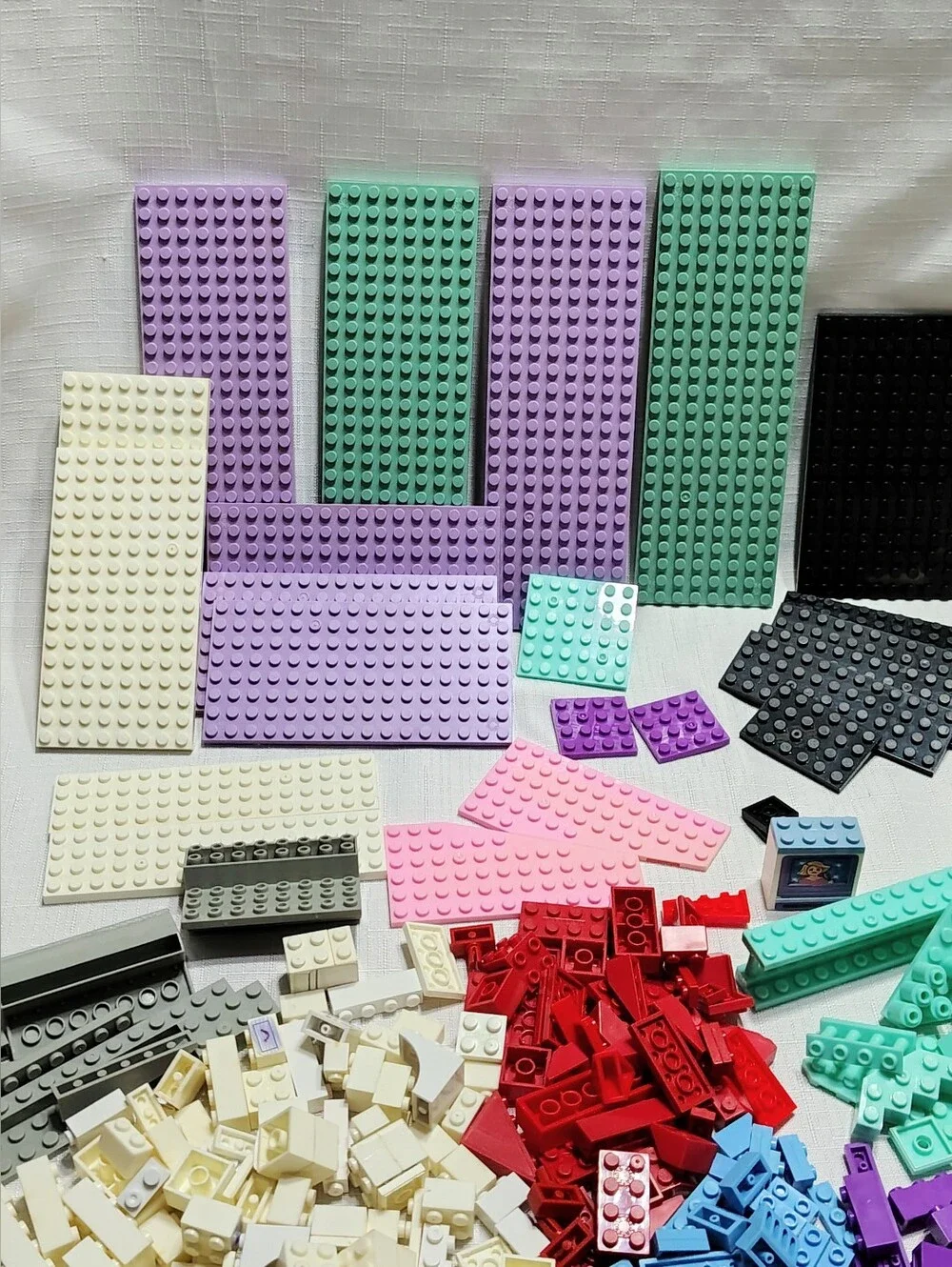 Mega Bloks Multi-Color Plates Blocks Parts Pieces & Sealed Mystery Bag 2- 1/2 Lb